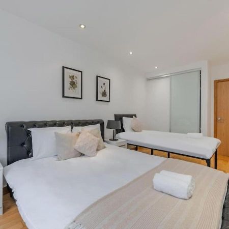 Kensington & Chelsea - Stylish Apartment In Central ลอนดอน ภายนอก รูปภาพ